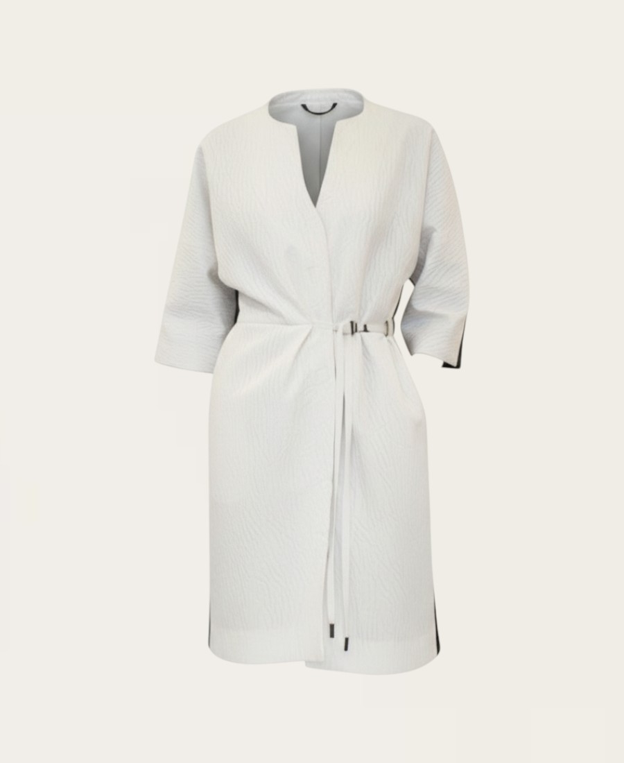 ghost-mannequin-71533a4e-df50-48b1-a319-a6c0793890cb