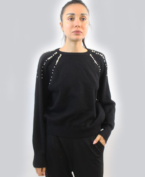 Sweater with pearls on shoulders SW-777