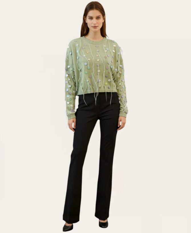 Sweater with hanging threads SL-227